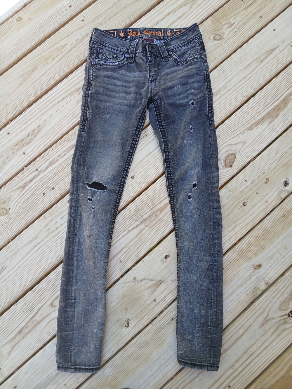 Rock Revival Women's Skinny Jeans in Washed Charcoal